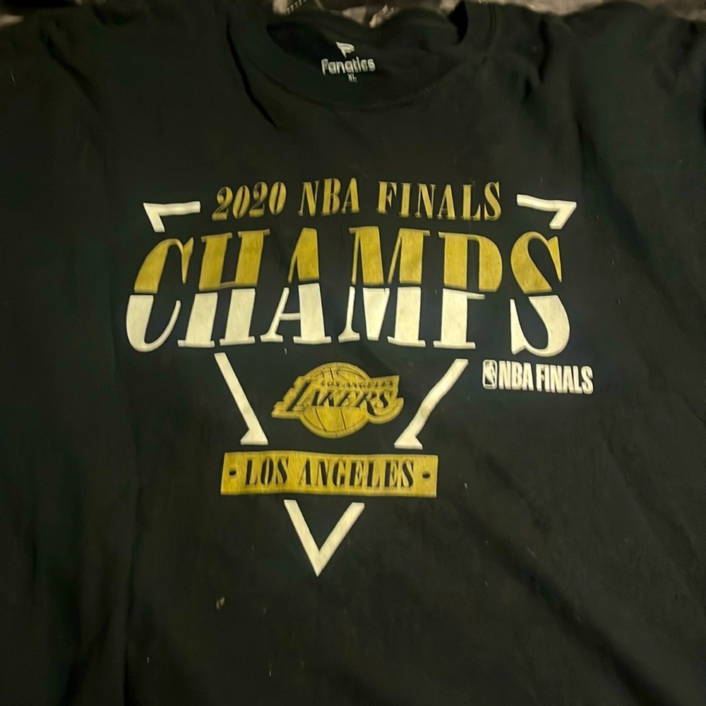 XL lakers Long sleeve champs f & back black